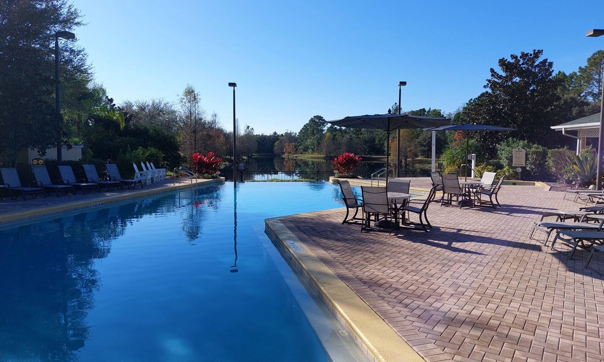 West Kissimmee Condo | Cozy condo just 11 minutes drive to Walt Disney World® Resort