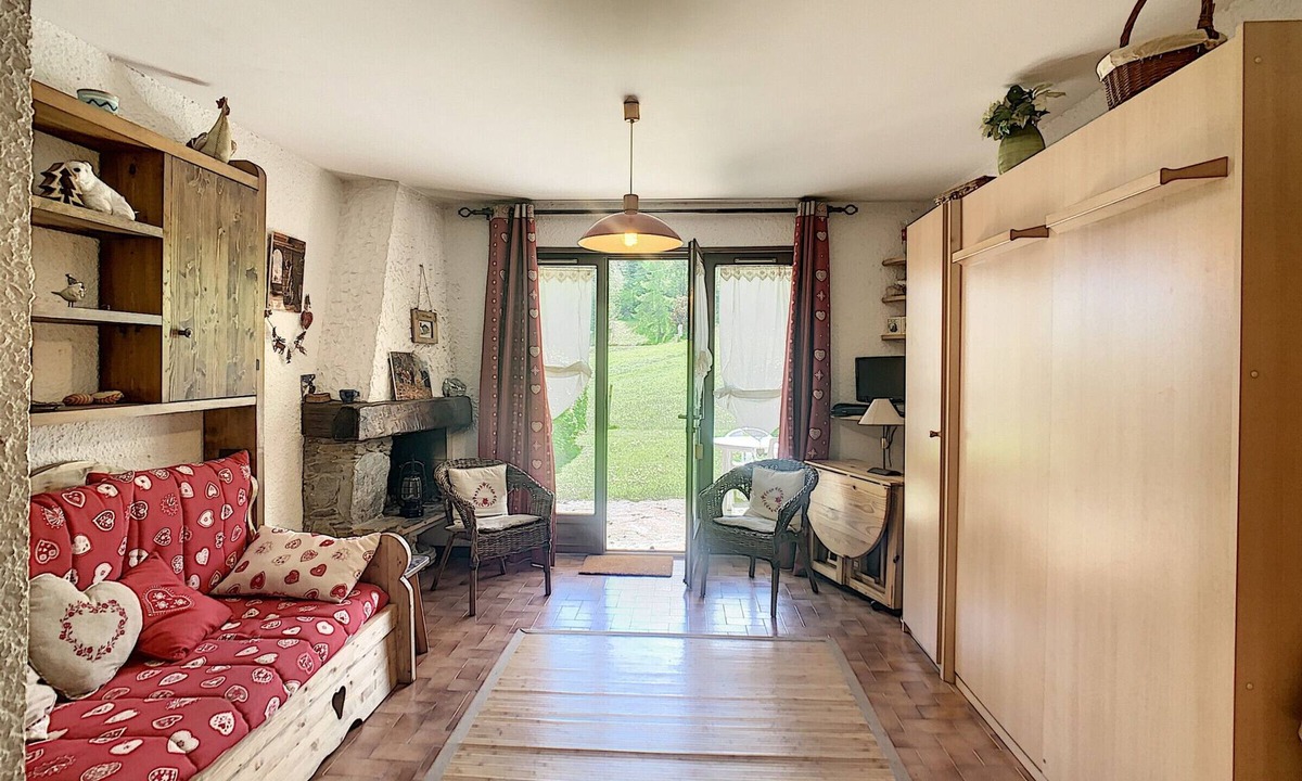Combloux Apartment | Cozy studio at the foot of the slopes in Combloux