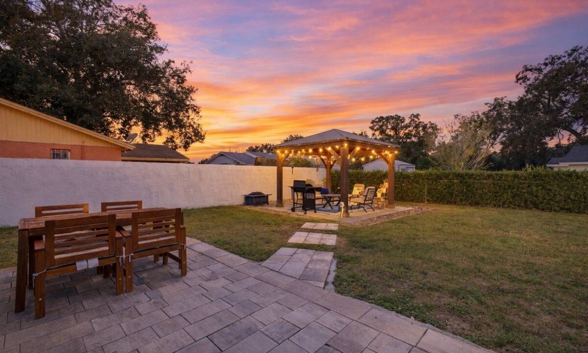 Tampa House | Cozy Tampa Getaway Near Hard Rock & Busch Gardens