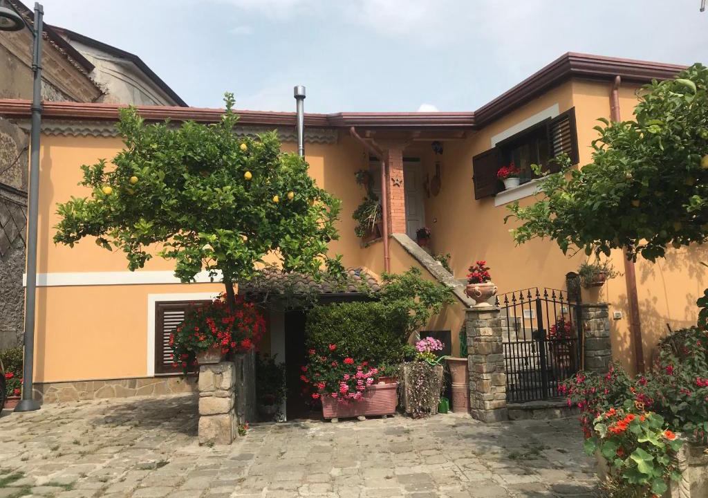 Castellabate Historic Centre House | Da Sabrina