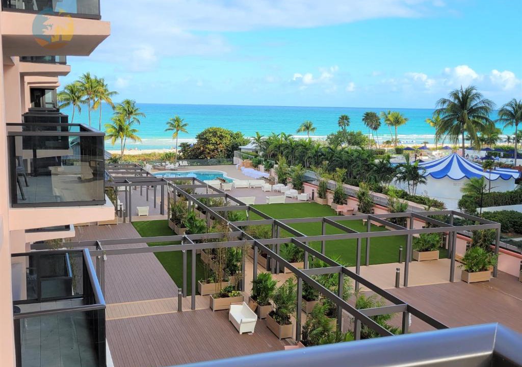 Mid Beach Apartment | Deluxe Beach Resort - HORA RENTALS