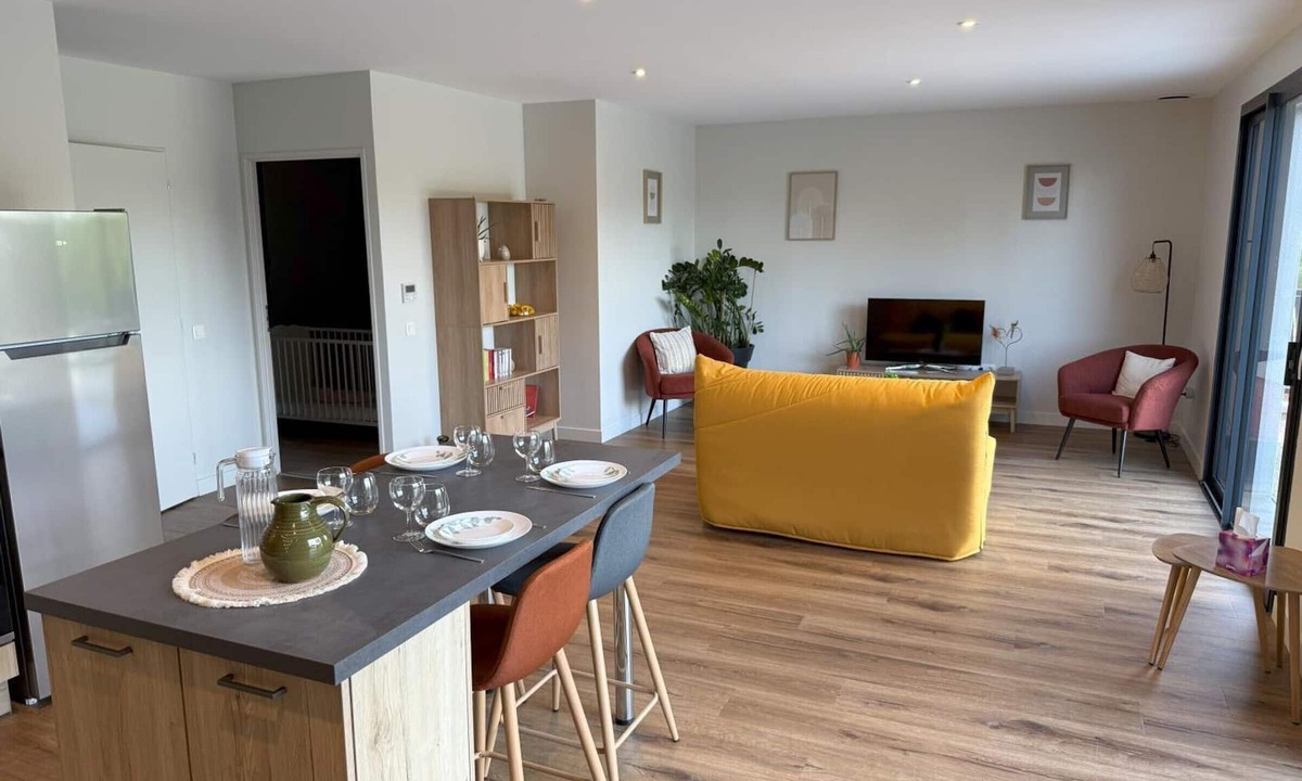 Bressolles Cottage | Des Jardins Cottage in Bressolles - 4 pers, Pets, Parking