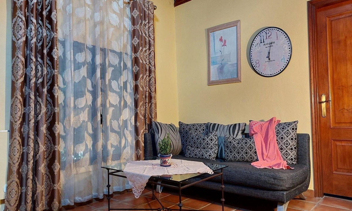 El Guincho Cottage | Detached Terrace Cottage for Adults Only