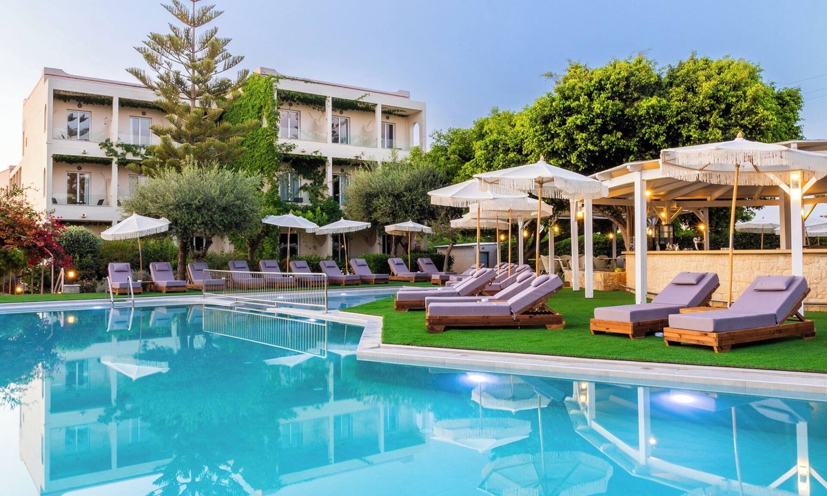 Adelianos Kampos Hotel | Dias by Azul Collection