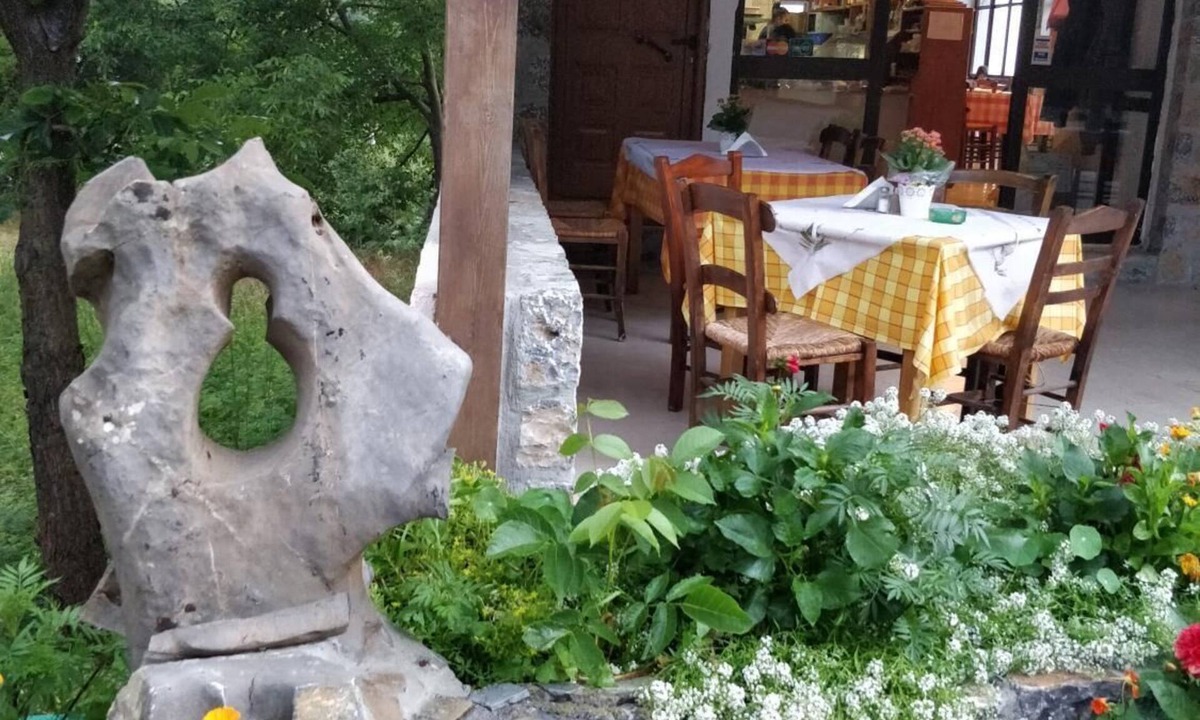 Magoulas House | Dionysus Lasithi Plateau