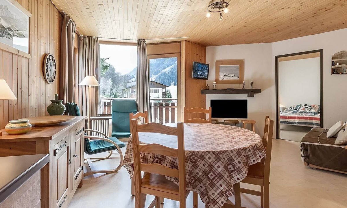 La Clusaz Apartment | Direct access slopes La Clusaz, 3 rooms, pets allowed