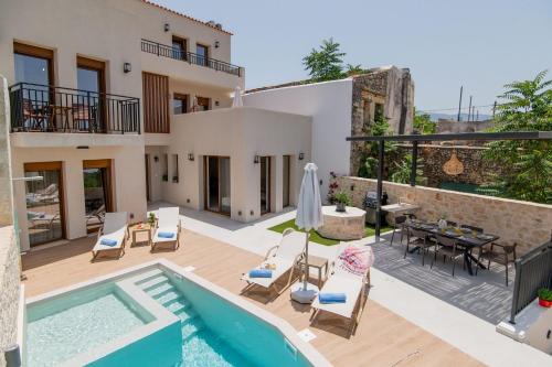 Melidoni Villa | Dodo's Residence, heated pool & jacuzzi!