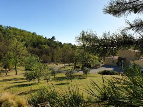 Montagnac-Montpezat Bed & Breakfast | Domaine De JI