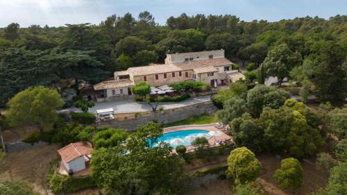 Flassans-sur-Issole Hotel | Domaine du Lac - Teritoria