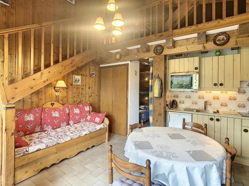 Combloux Apartment | Duplex cosy 35m² près du centre de Combloux, face au Mont Blanc - FR-1-560-19