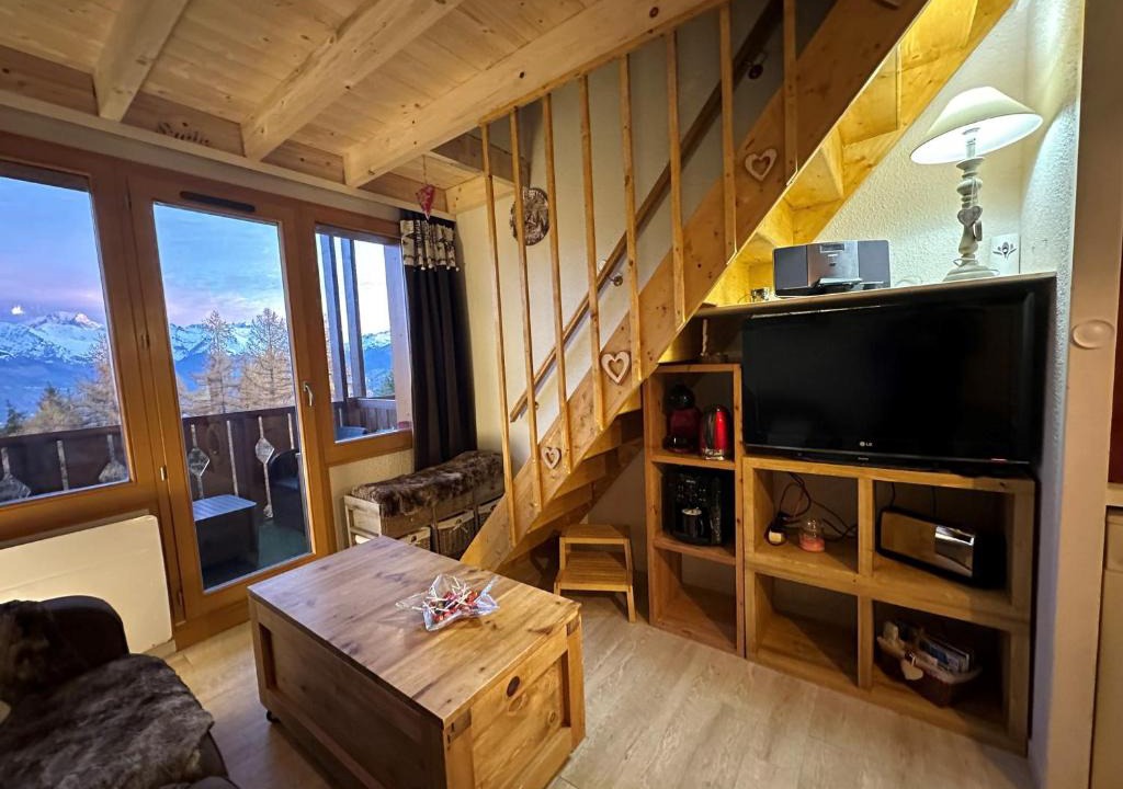 Bellentre Apartment | Duplex rénové 3P+cabine 6 pers, balcon, vue Mont Blanc - FR-1-181-2732