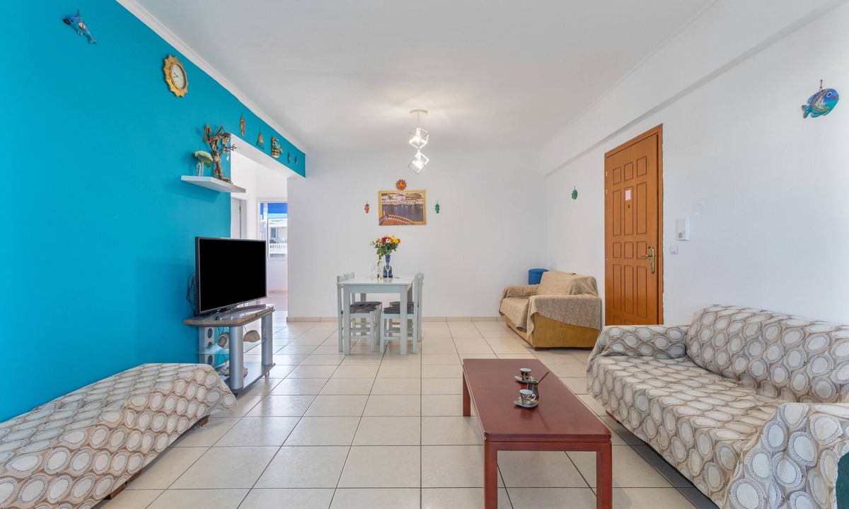Nea Chora Apartment | Eftichia Nea Chora Apartment with Mountain View, Shared Garden & Wi-Fi