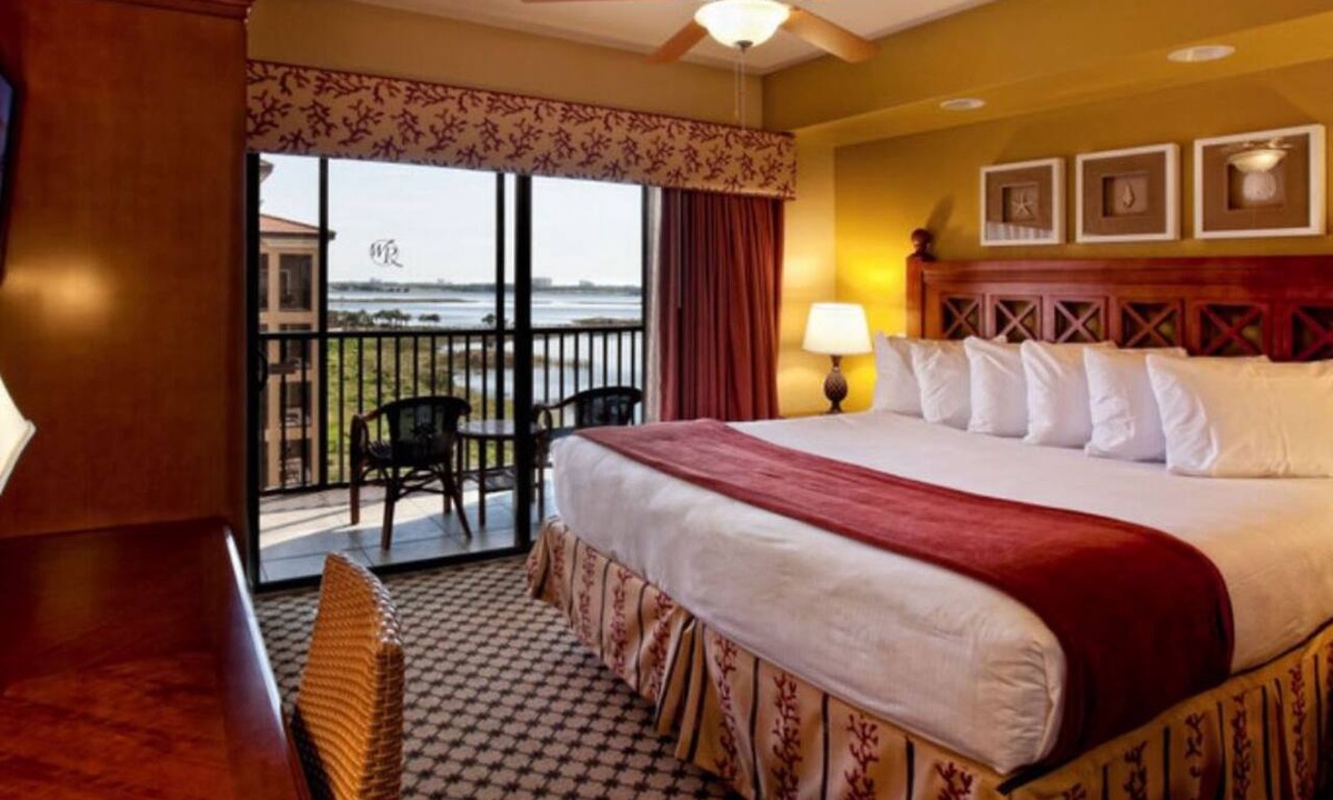 Florida Central Atlantic Coast Condo | Enormous 4 BR Luxury Suite for up to 16 people in a World Class Resort