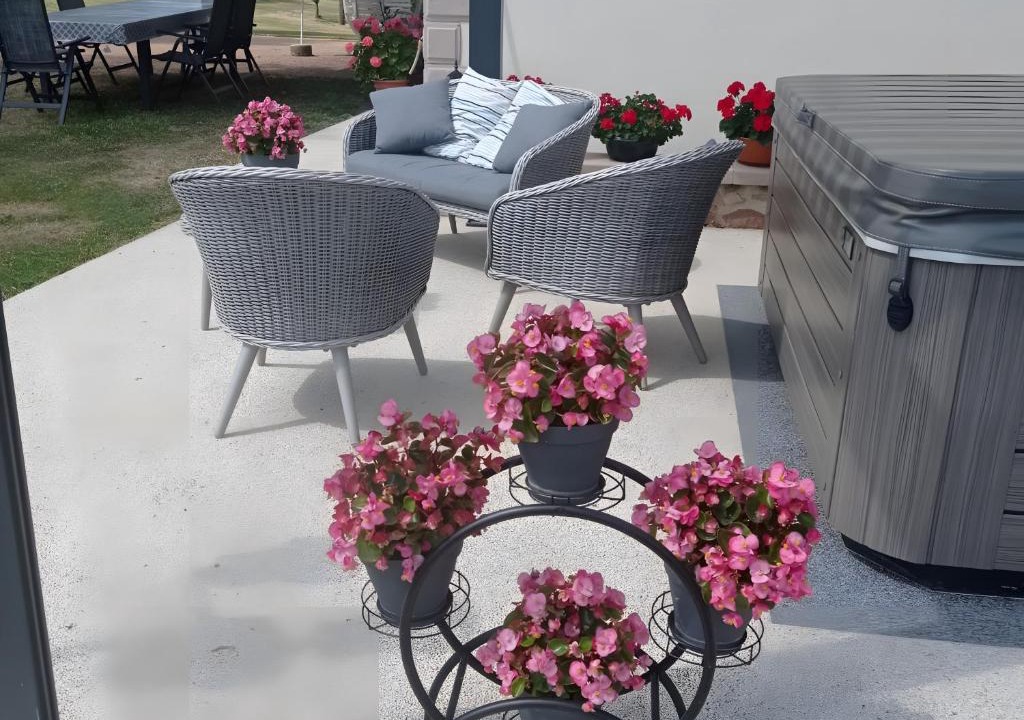 Montaiguet-en-Forez Bed & Breakfast | Entre Brionnais Et Bourbonnais