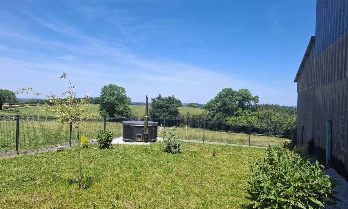 Bussieres House | Fabulous 1-bedroom house in charming Bussières for your getaway