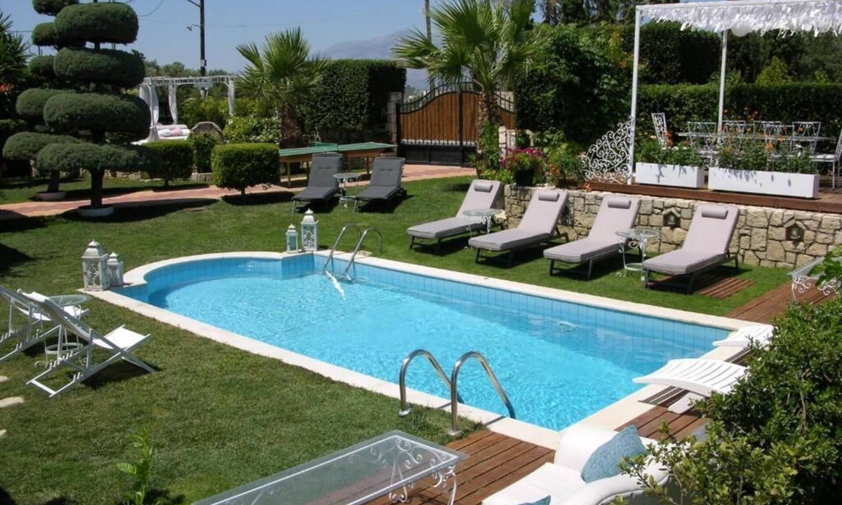 Marathitis Villa | Fantastic Villa in a Dreamy Garden,15 Minutes From the Sandy Beach!