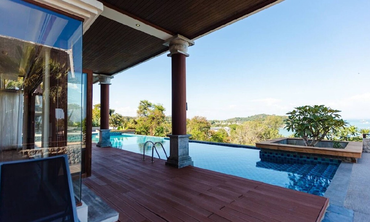 Talat Nuea House | Five-Star Retreat: A Luxe Escape in Phuket.