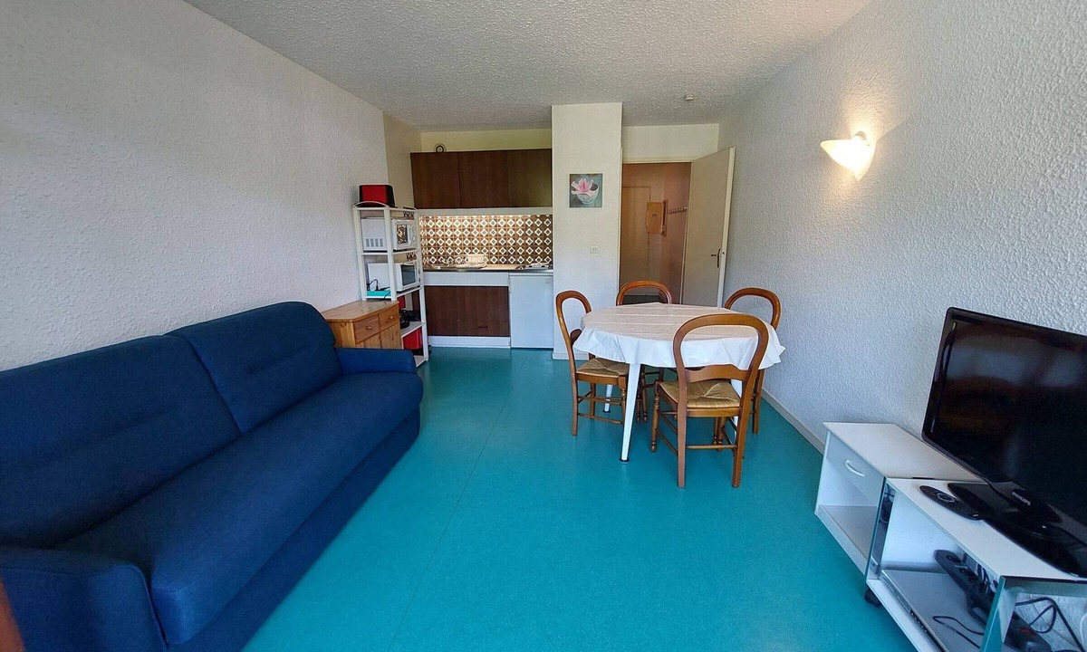 Autrans Apartment | Cozy apartment in Autrans, 4 pers, balcony, skis and bikes