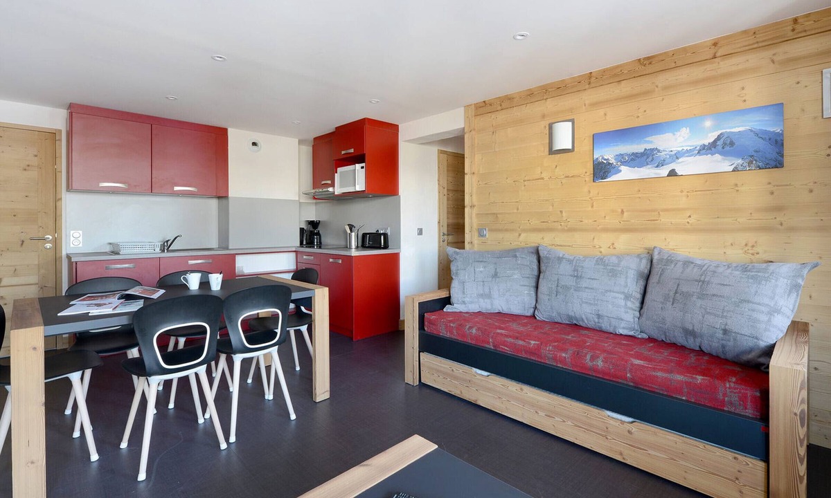 Bellentre Apartment | Beautiful renovated apartment 7 pers · Easy access · Pets allowed
