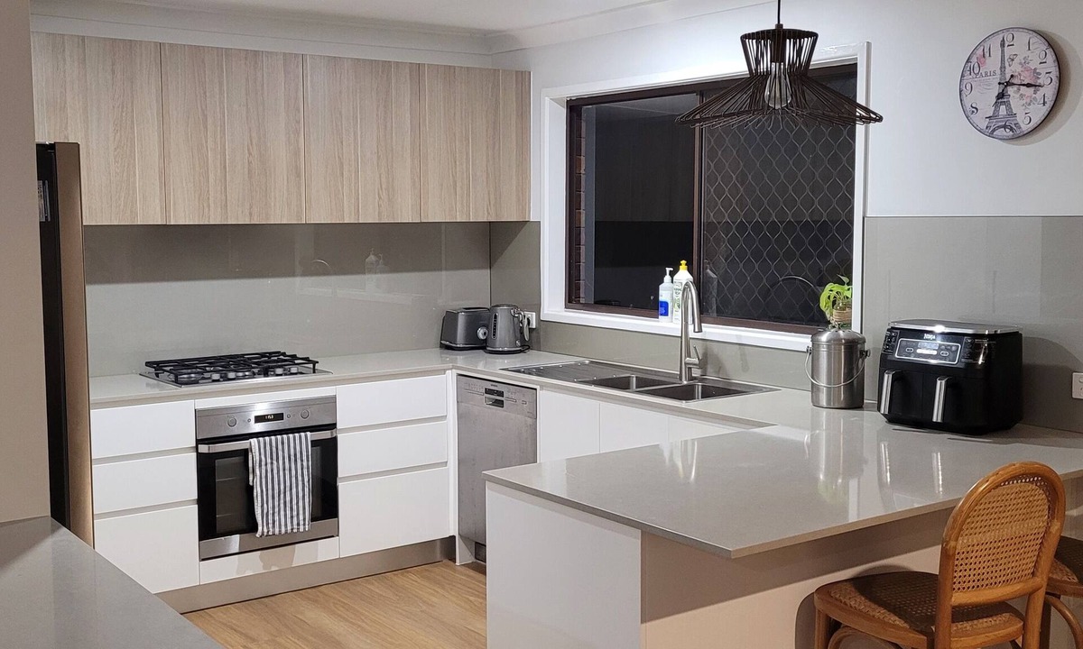 Currumbin Waters House | Fully furnished family Home available for 4 to 6 month lease. South Gold Coast