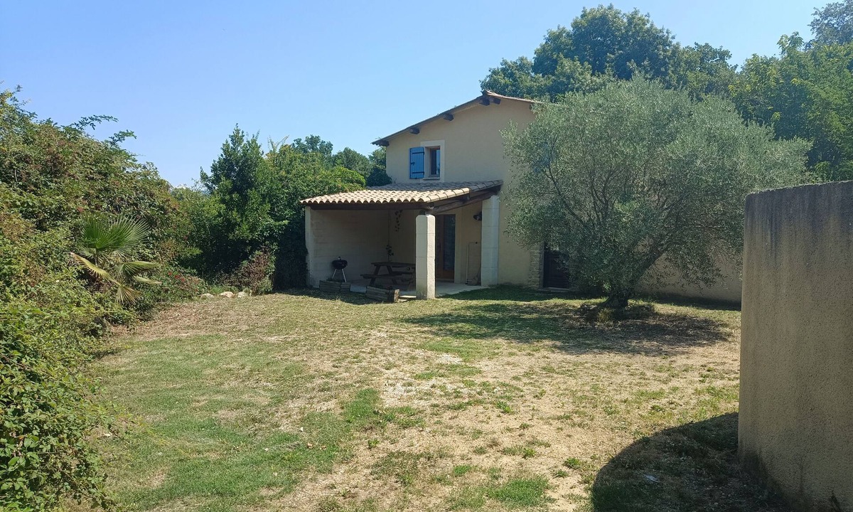 Crestet House | 🌿 Gîte "Le Noyer" - Le Mas des Charrettes