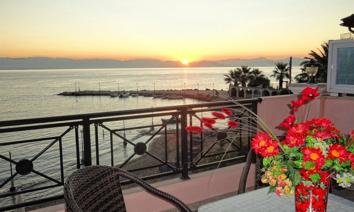 Benitses Apartment | Galini Sea Apartment 5 at the Beach with Wi-Fi, A/C & Garden