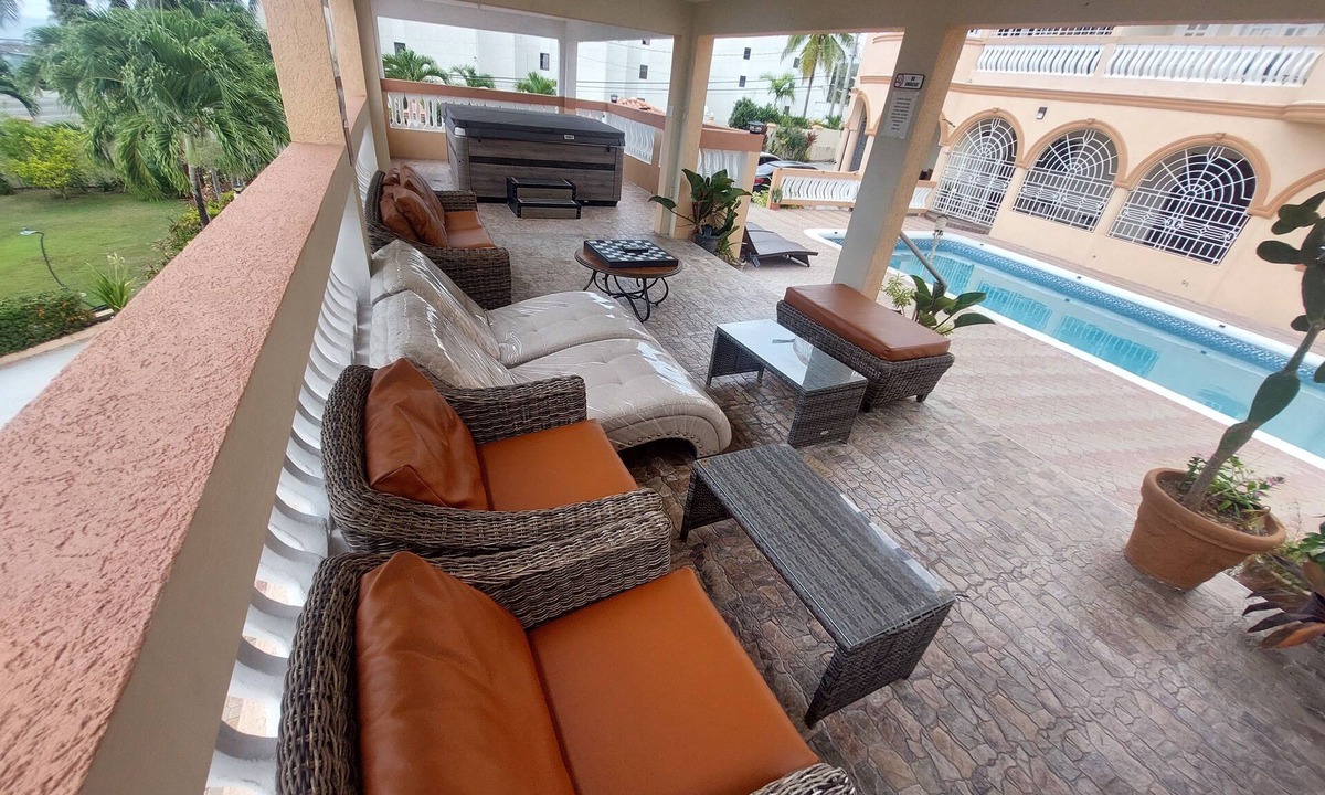 Tower Isle Hotel | GC Resort