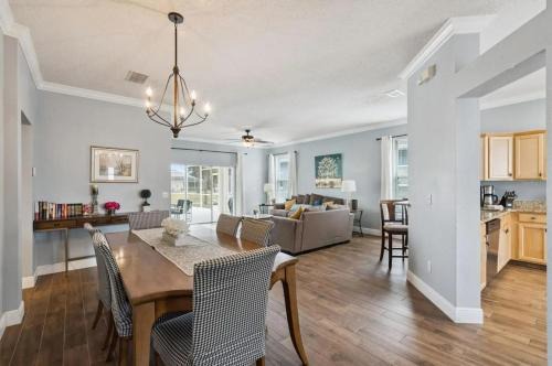 Esprit House | Getaway to Once Upon a Time Disney-Area Pool Home