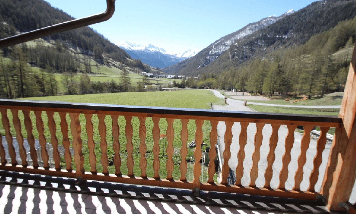 Arvieux Apartment | Gites Simond welcomes you to Arvieux in the heart of the Queyras Regional Park,