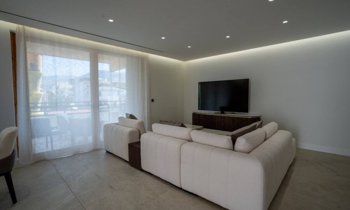 Glyfada Condo | Glyfada Prime A38 Suite