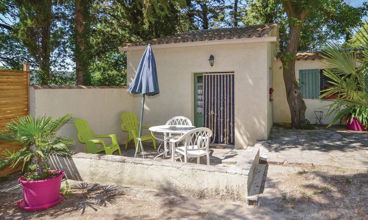 Crillon-le-Brave House | Gorgeous home in Crillon le Brave