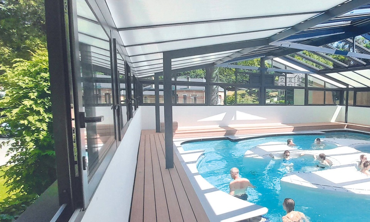 Bourbon-Lancy Hotel | Grand Hôtel de Bourbon-Lancy - Logis - Restaurant et Spa