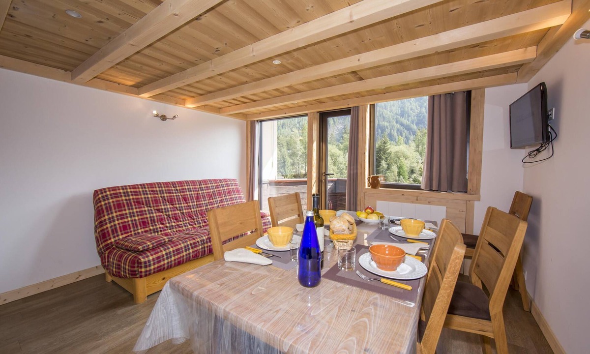 Argentiere Apartment | Grand Roc B112 260m from Slopes, View, Parking & WiFi, Argentière (Chamonix), France