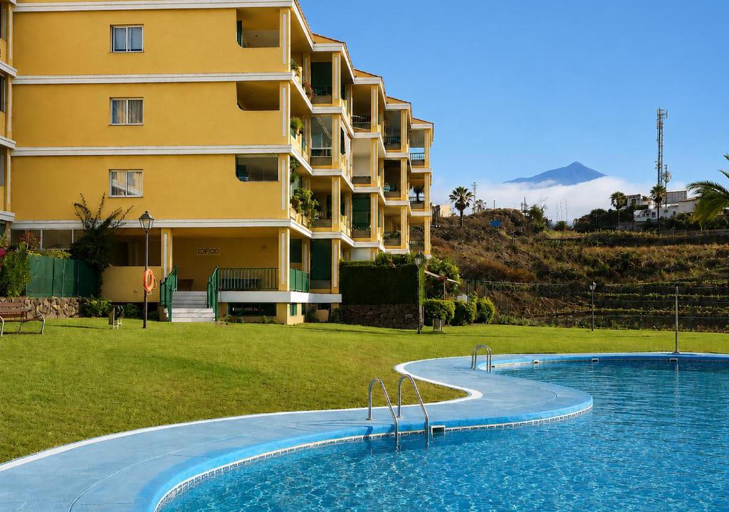 La Quinta Apartment | GreenDay - Apartment with Pool in La Quinta
