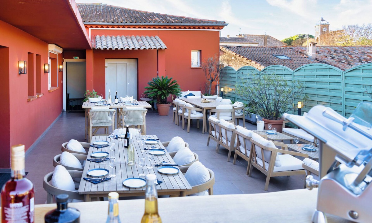 Mouans-Sartoux Hotel | Hôtel CasaBella