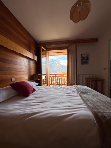 Puy-Saint-Vincent Hotel | Hôtel Restaurant La Pendine