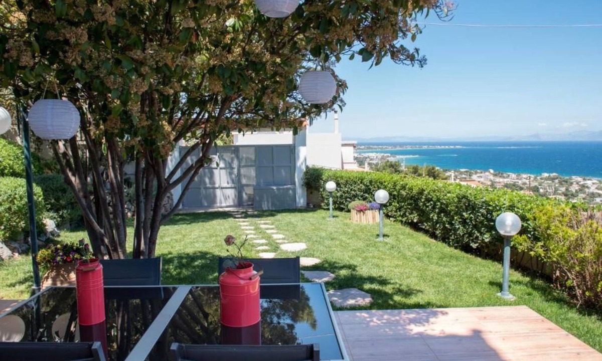 Paralias Apartment | Harris elegant house superb sea view near airport