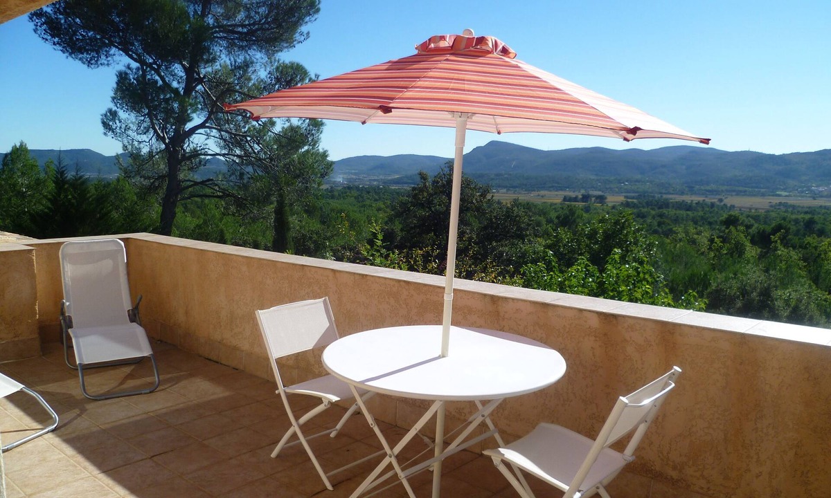 La Roquebrussanne Villa | Haven in Provence Verte.