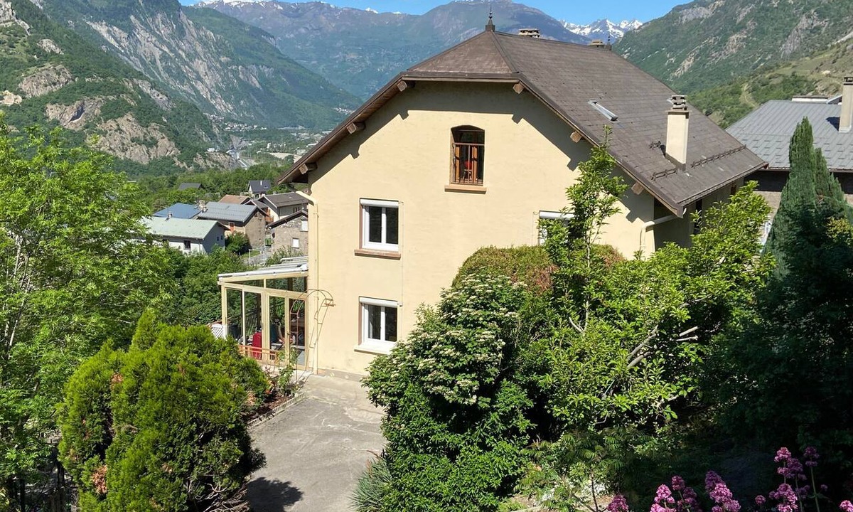 Saint-Martin-de-la-Porte House | Holiday Home "Les Hauts de Saint Martin": South-Facing Mountain View