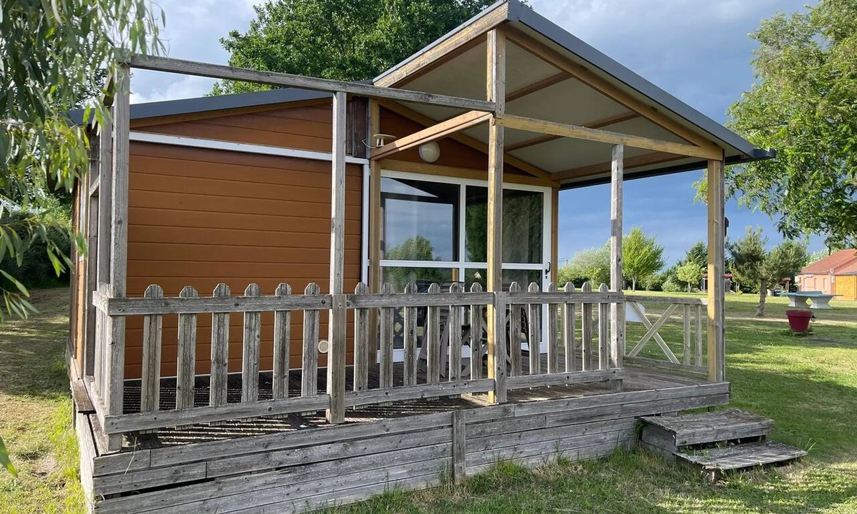 Chazemais Ski Chalet | Homerez - Chalet in Chazemais