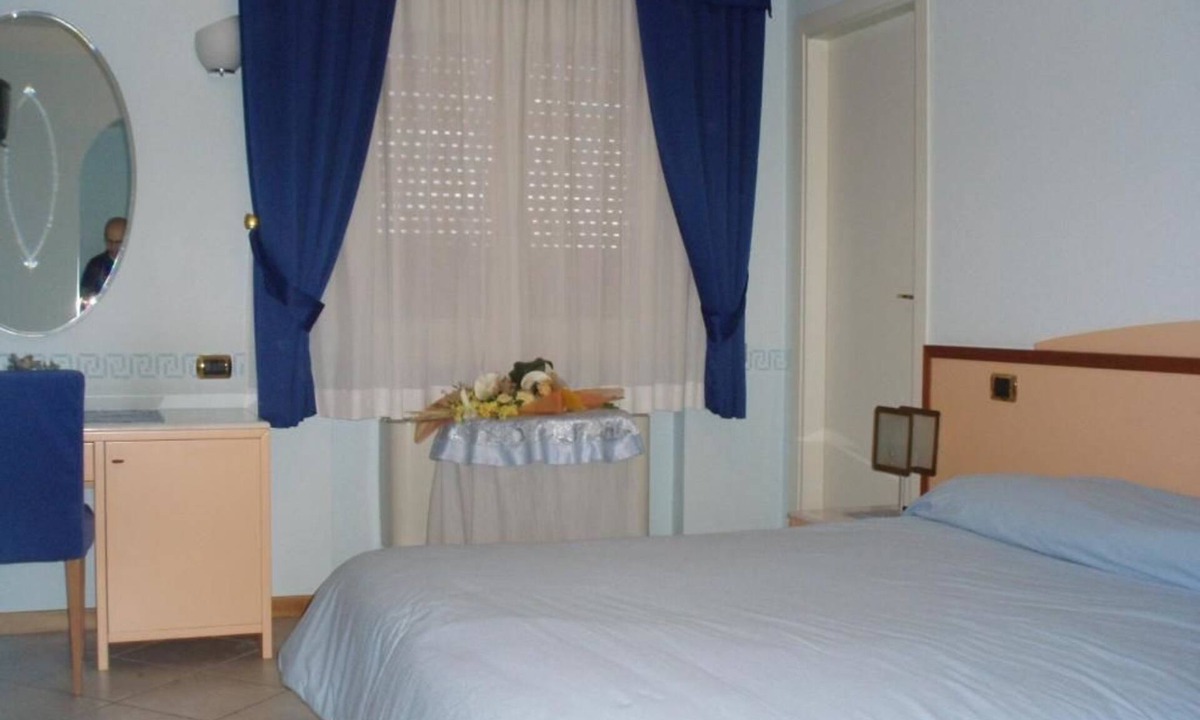 Borgiano di Serrapetrona Hotel | Hotel Ferranti