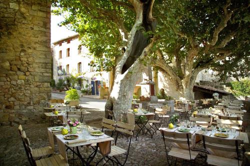 Seillans Hotel | Hotel Restaurant des Deux Rocs