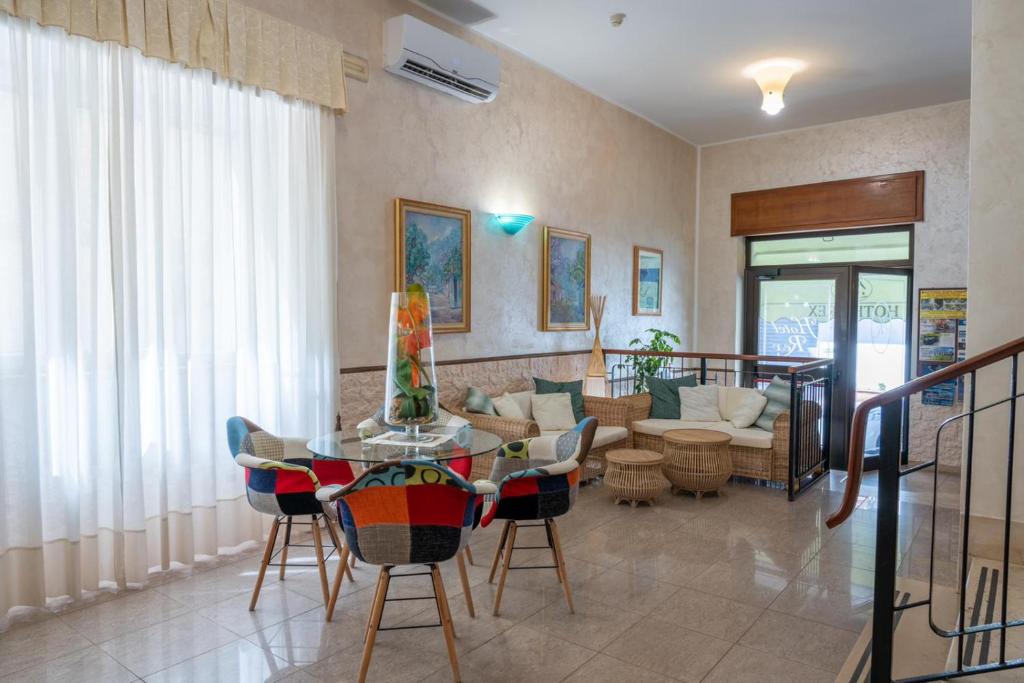 Praia a Mare Hotel | Hotel Rex