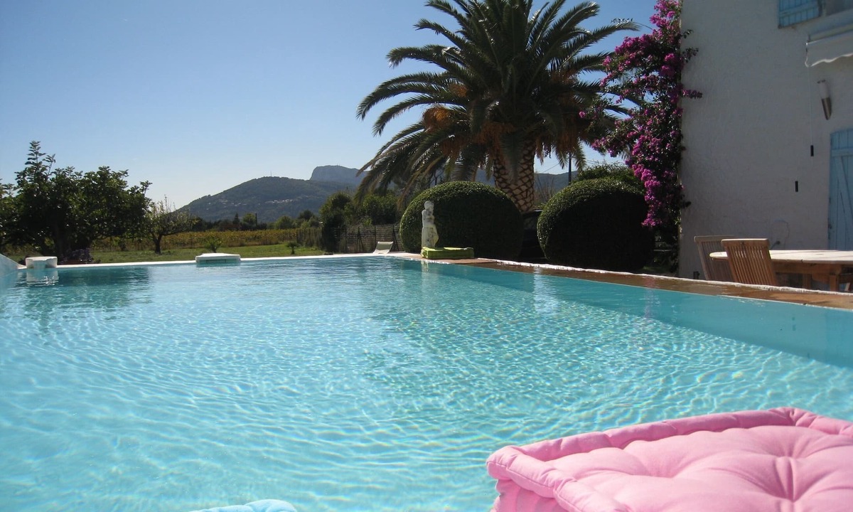 Cuers House | House/Villa - CuersHouse with garden
