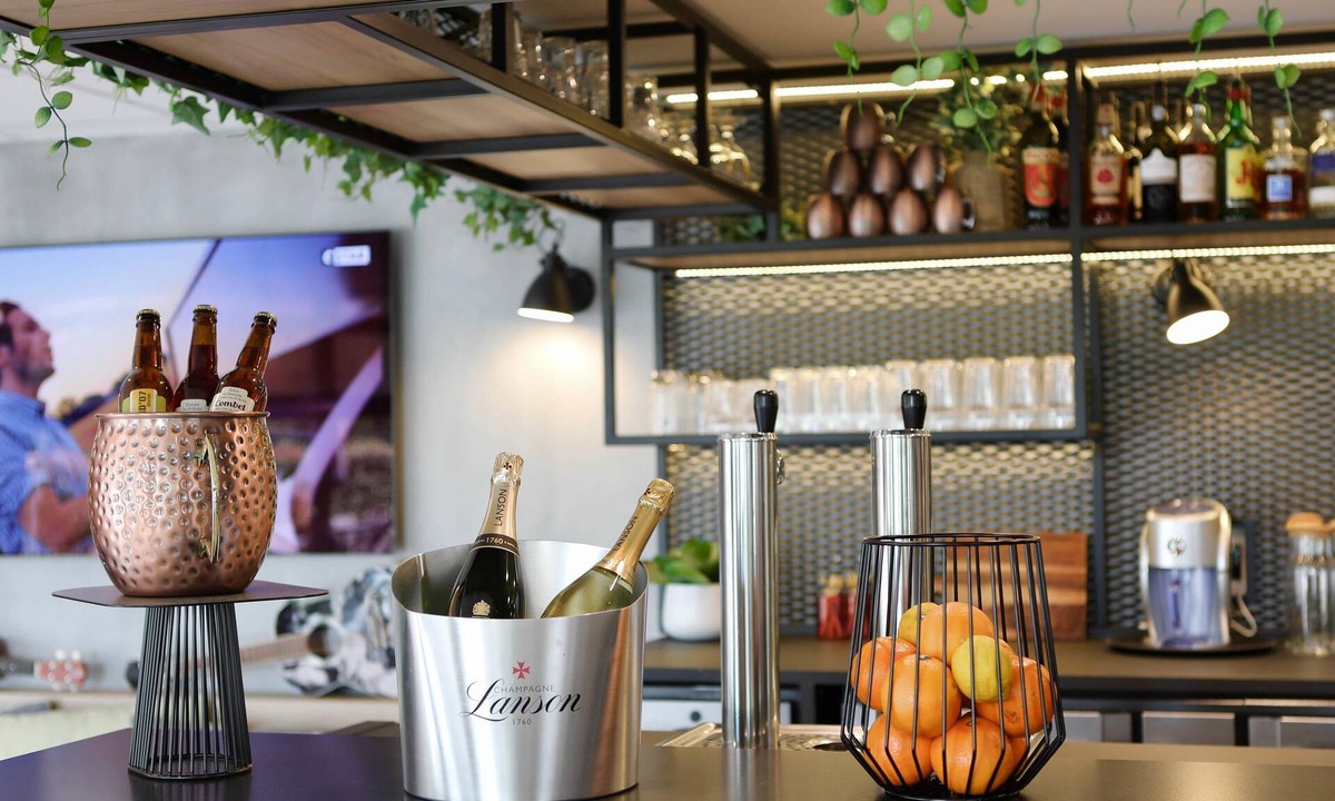 Aubenas Hotel | ibis budget Aubenas