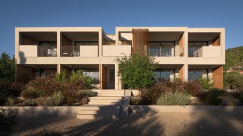 Steni Vala Apartment | Ilya Botanic Suites