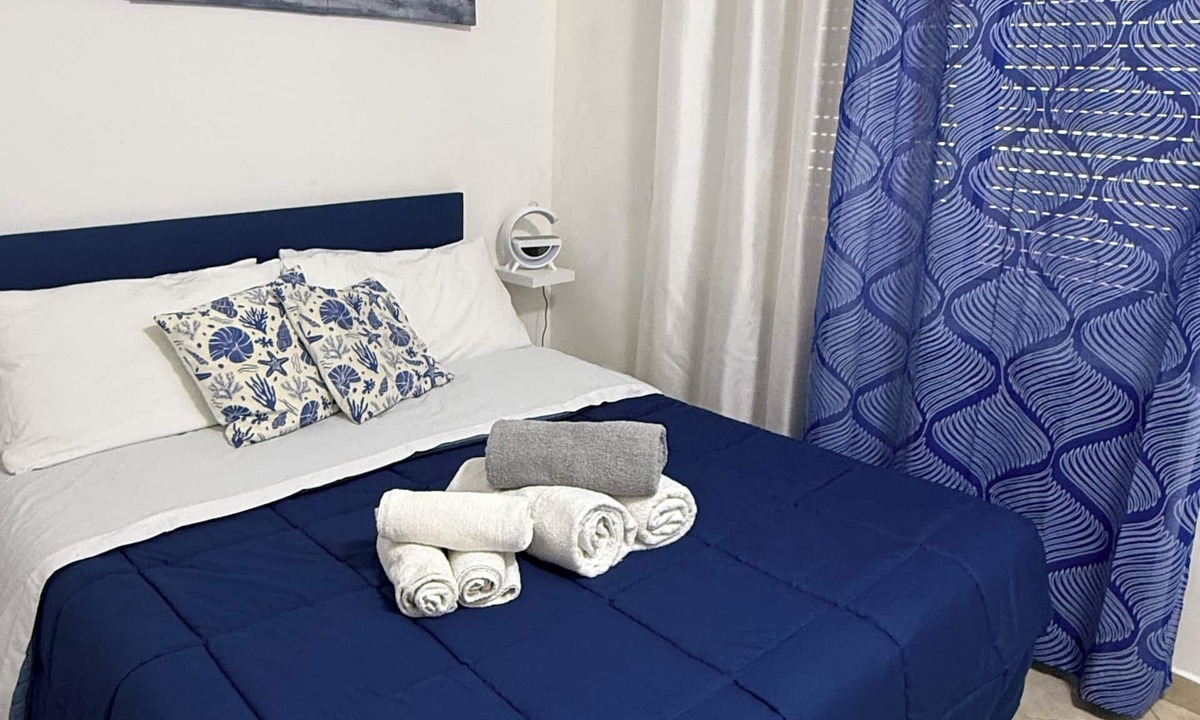 Anacapri Apartment | In the center,10 minutes to the beach.Pet friendly