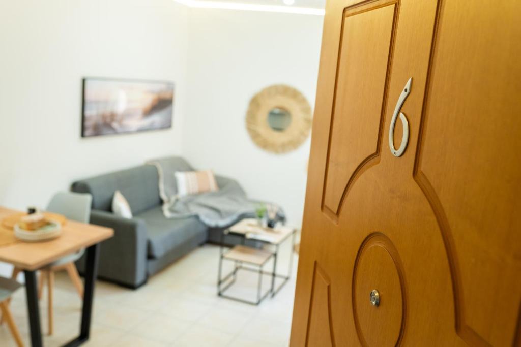 Nea Alikarnassos Apartment | Irida Cozy Apartment