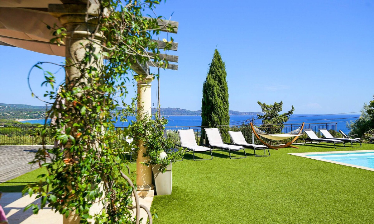 Cavaliere Villa | July Special: Luxury Villa in the Gulf of Saint-Tropez with a Pool and Breathtaking Ocean Views!