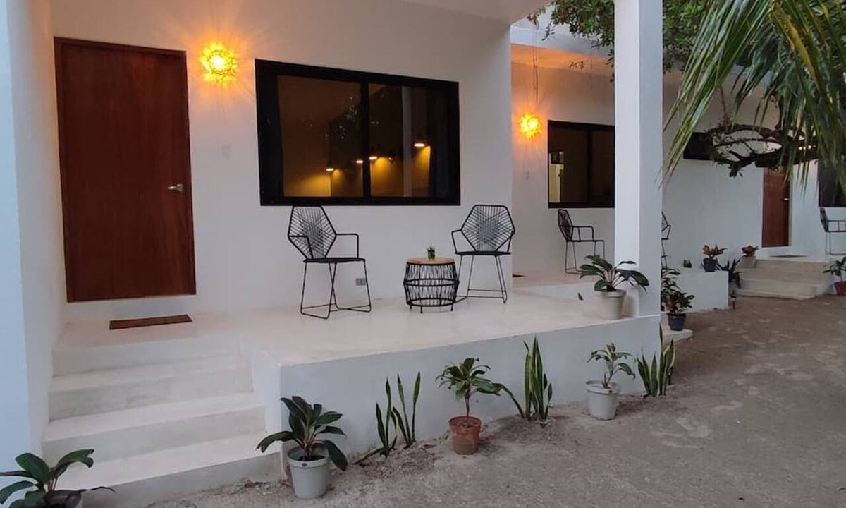 Isla Holbox Apartment | Kitchenette,Sleeps 4, Beach 1 Block, Starlink, c5
